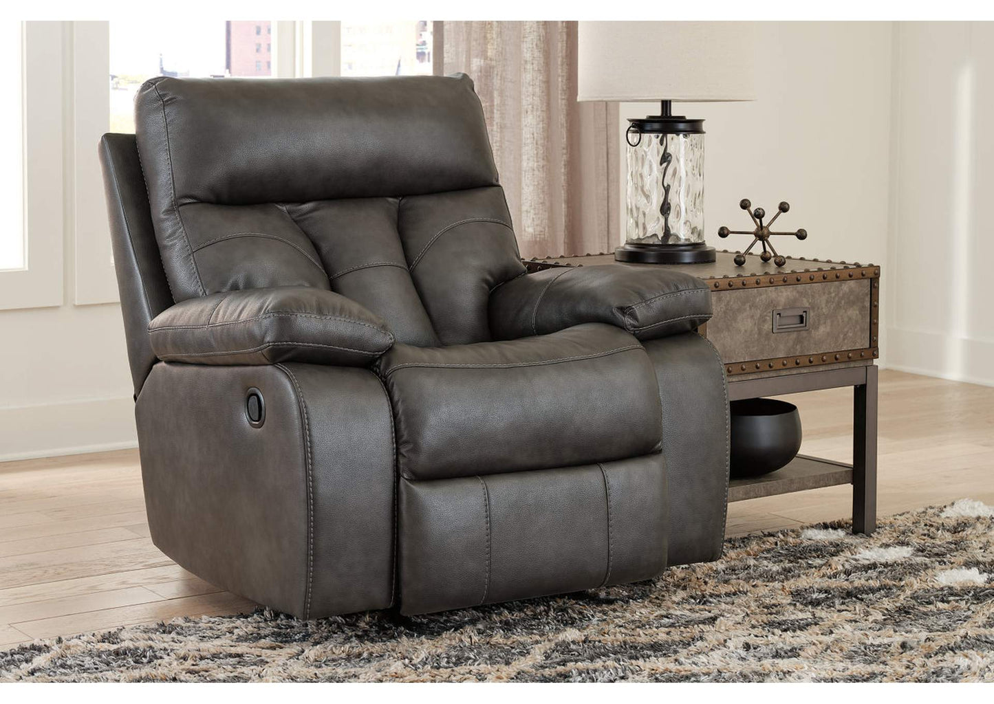 Willamen Recliner