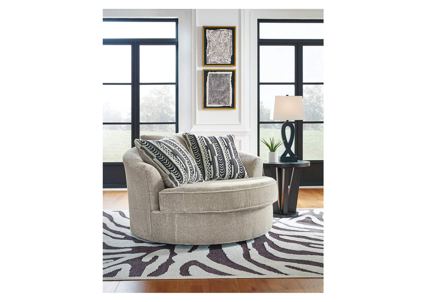 Calnita Oversized Swivel Accent Chair