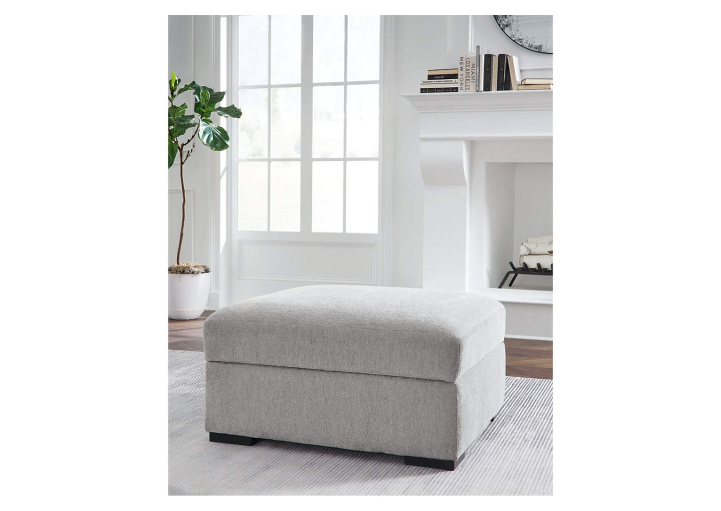 Gabyleigh Ottoman With Storage