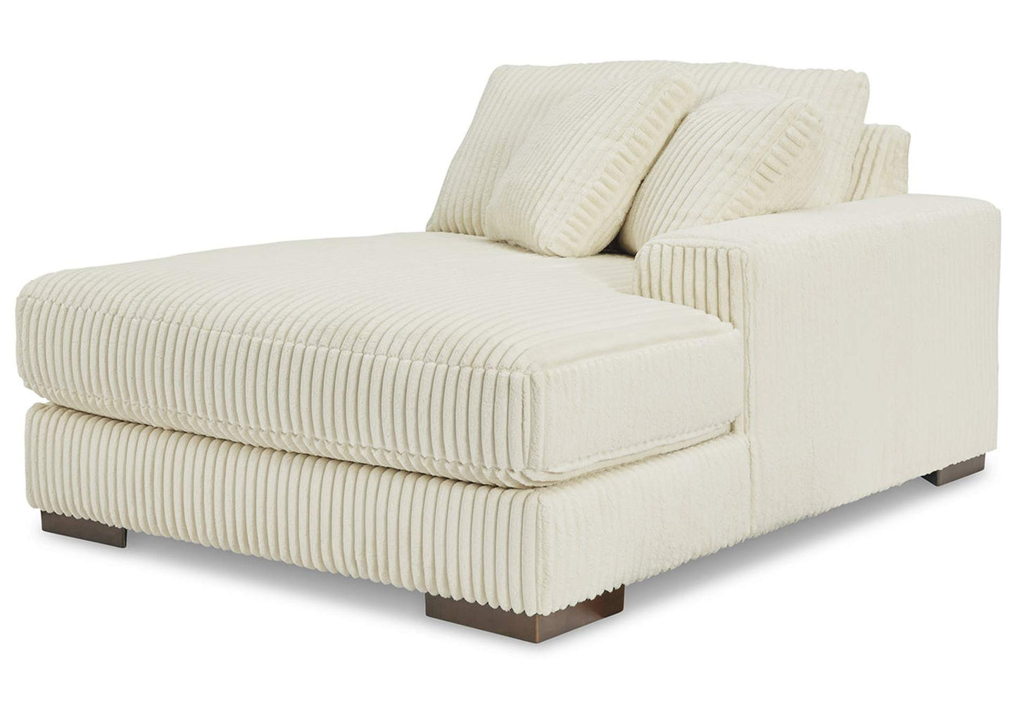 Lindyn Super Chaise