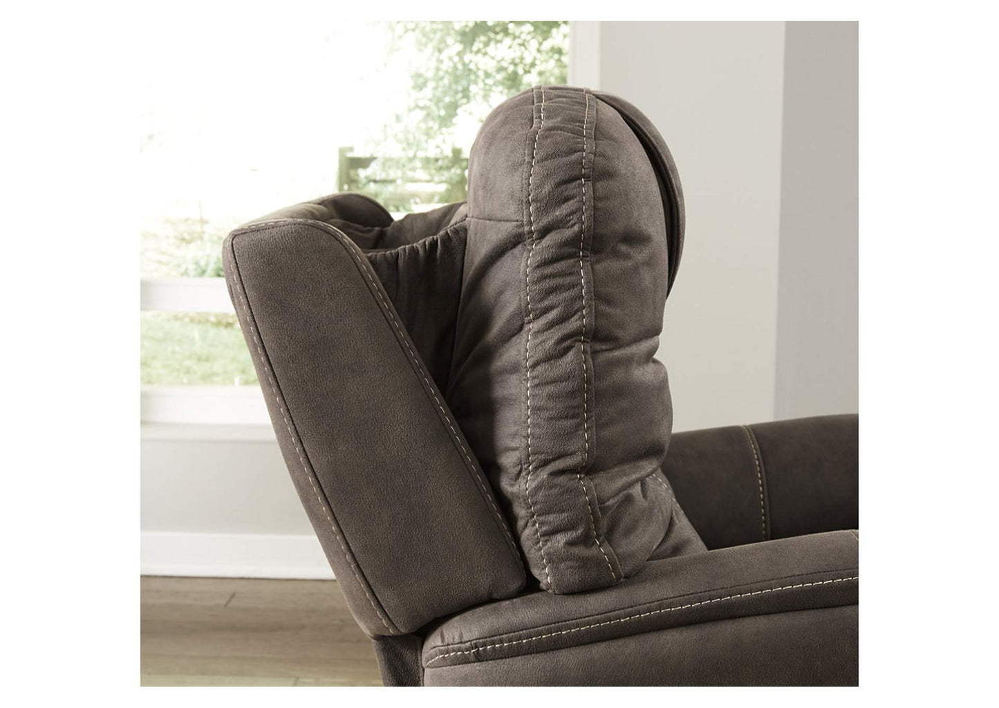 Ballister Power Lift Recliner