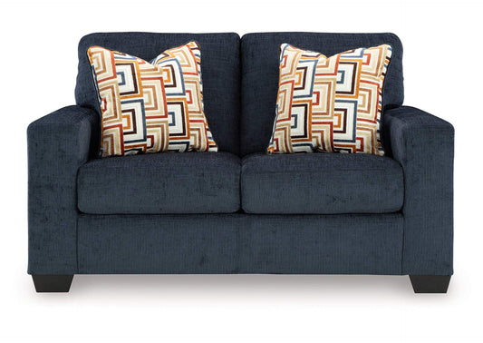 Aviemore Loveseat