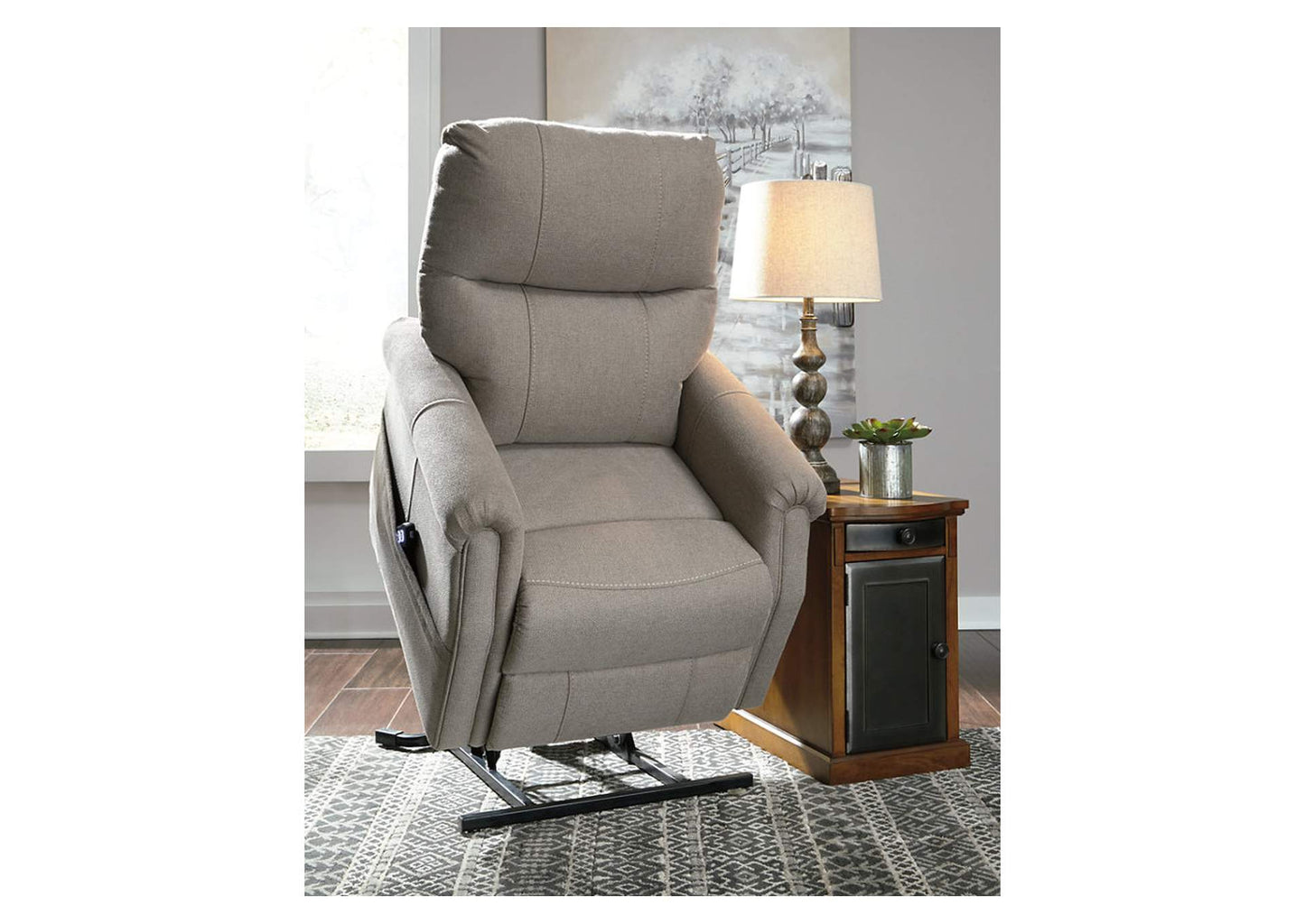 Markridge Power Lift Recliner