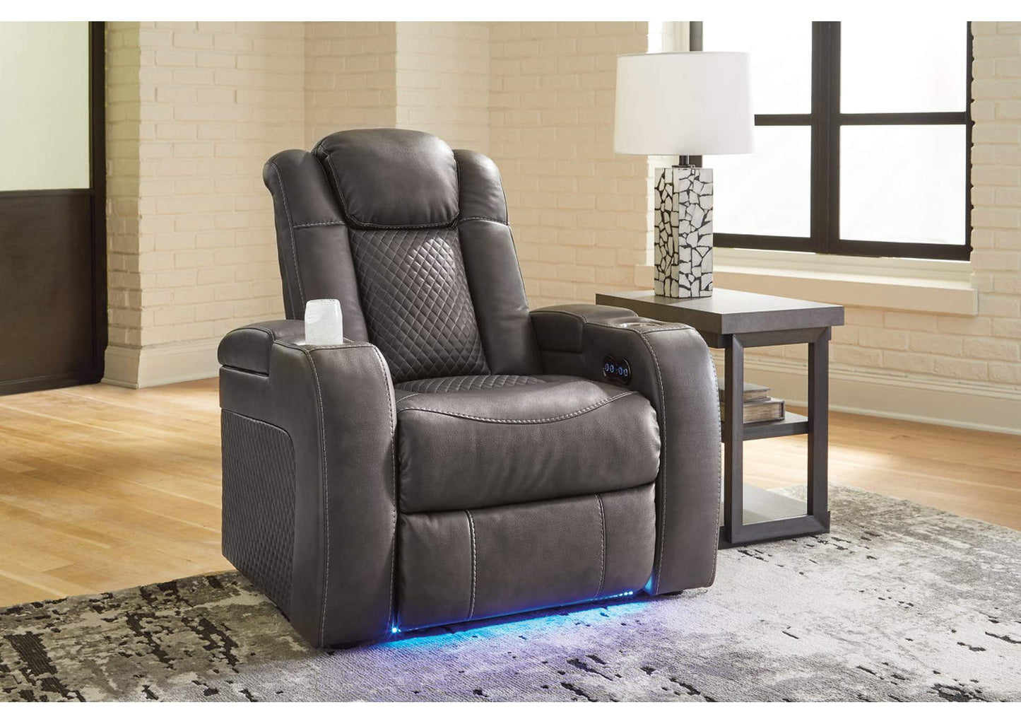 Fyne-Dyme Power Recliner