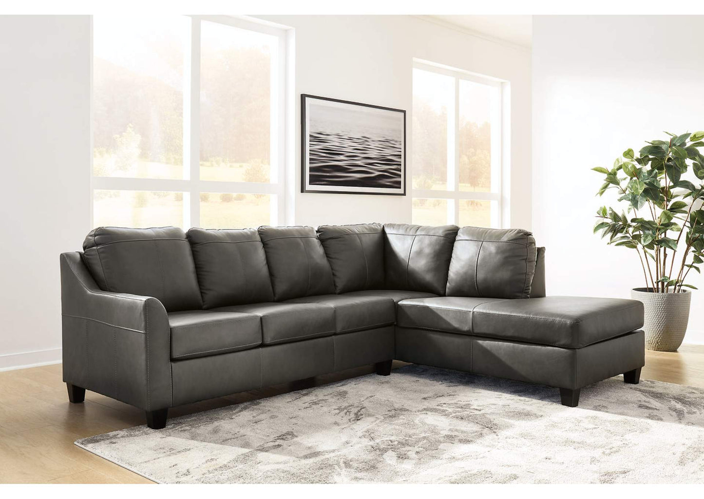 Valderno 2-Piece Sectional with Chaise