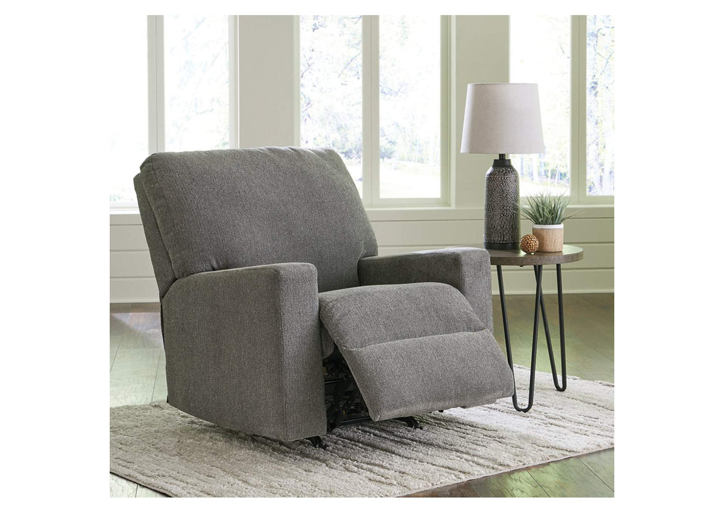 Deltona Recliner