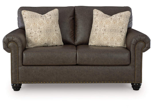 Roxmere Loveseat