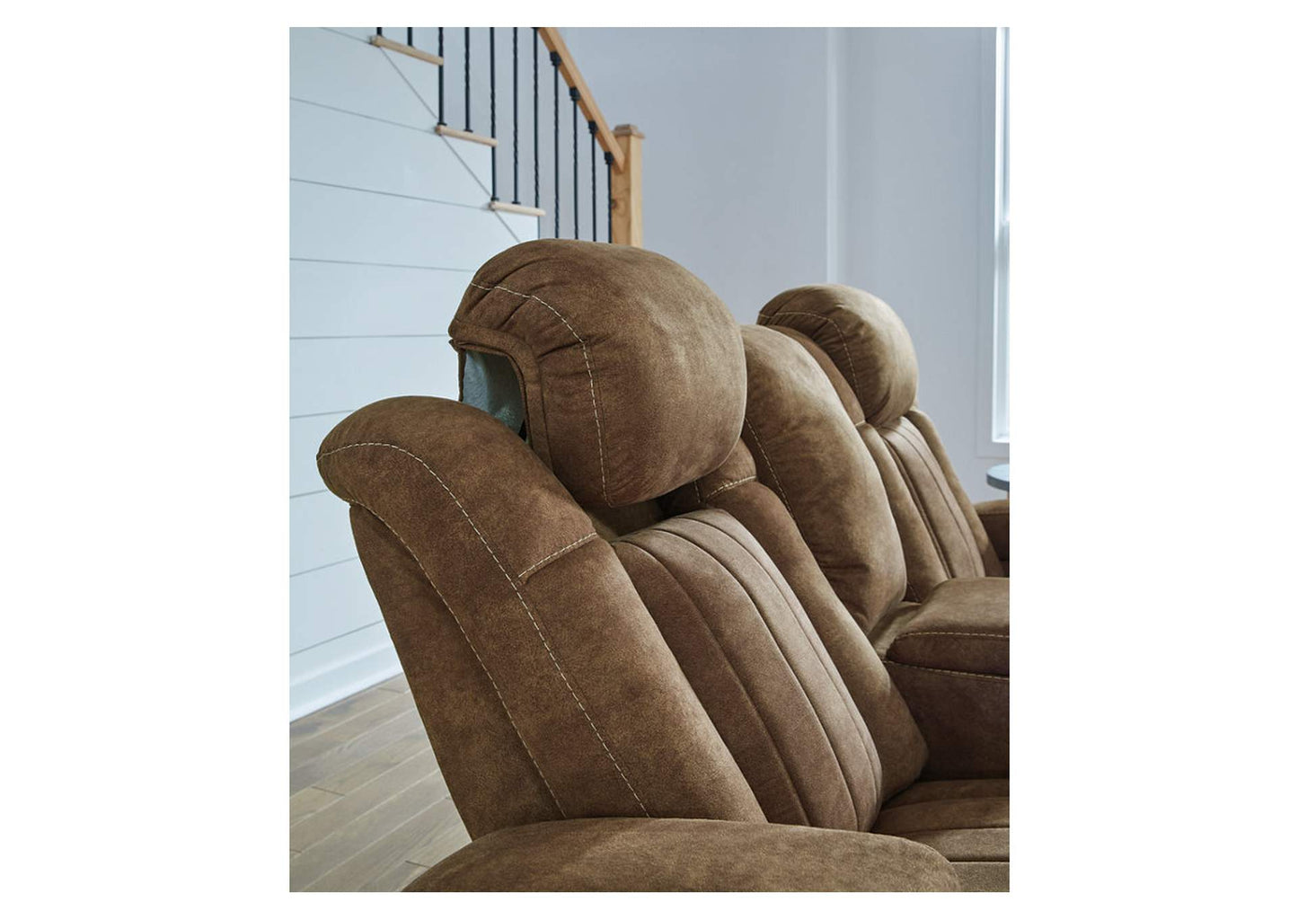 Wolfridge Power Reclining Loveseat