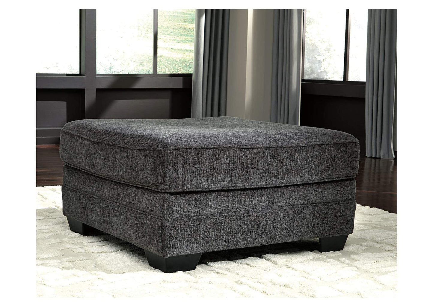 Tracling Oversized Ottoman