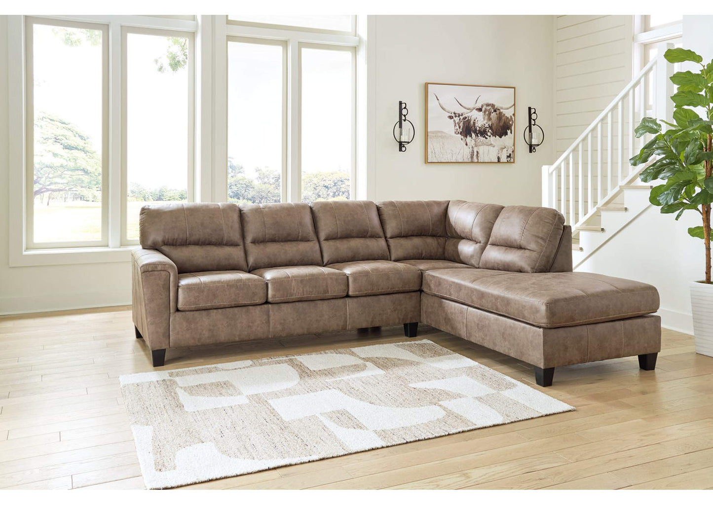 Navi 2-Piece Sectional Sofa Chaise