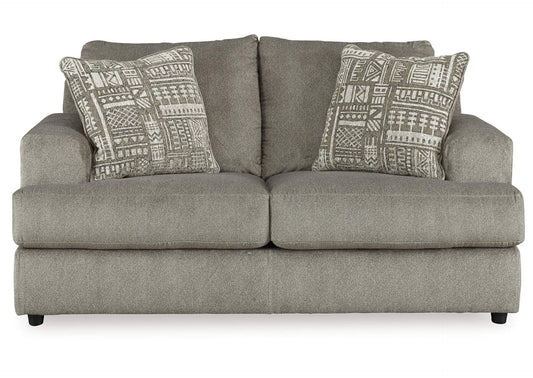 Soletren Loveseat