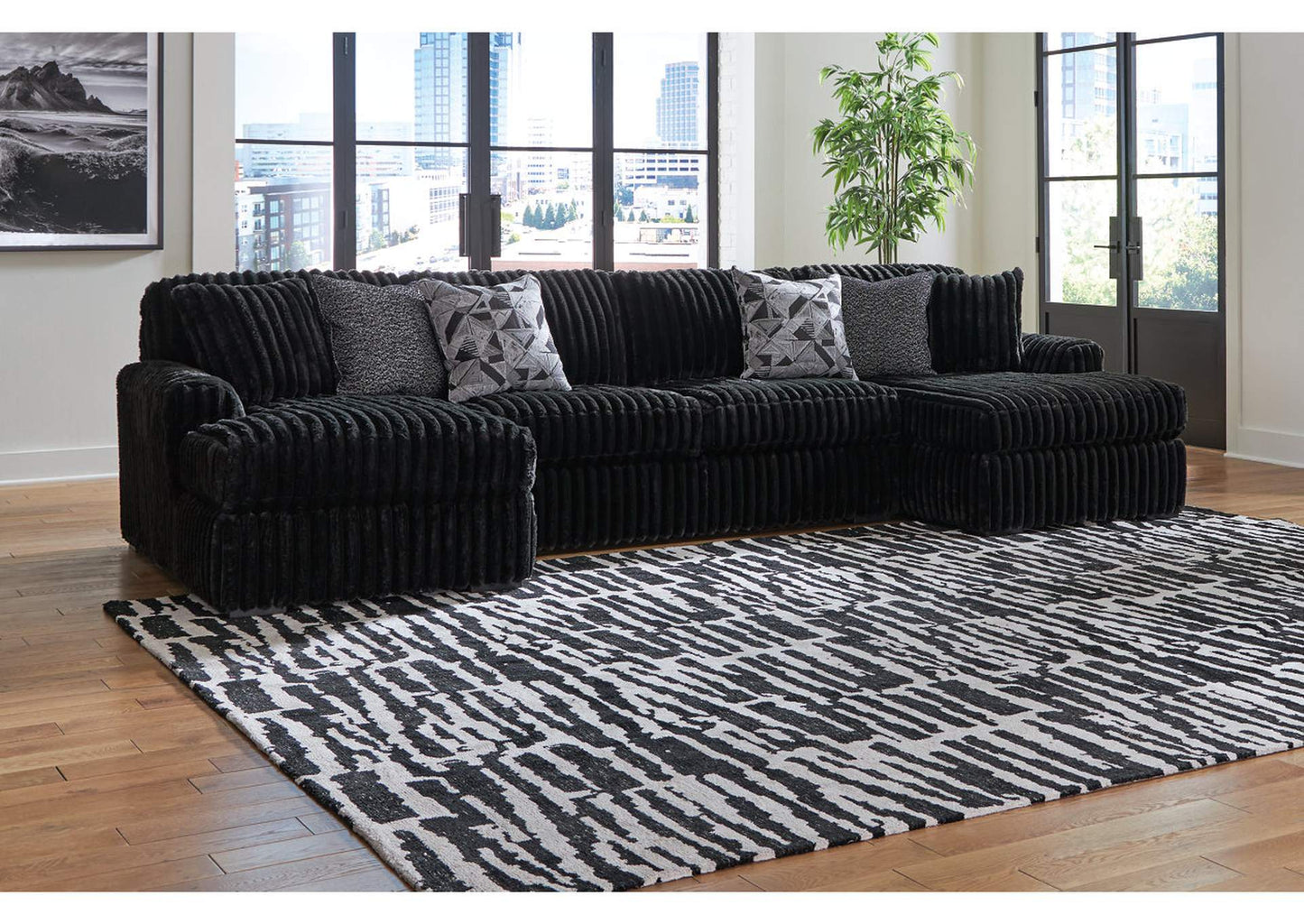 Midnight-Madness 3-Piece Sectional with Chaise