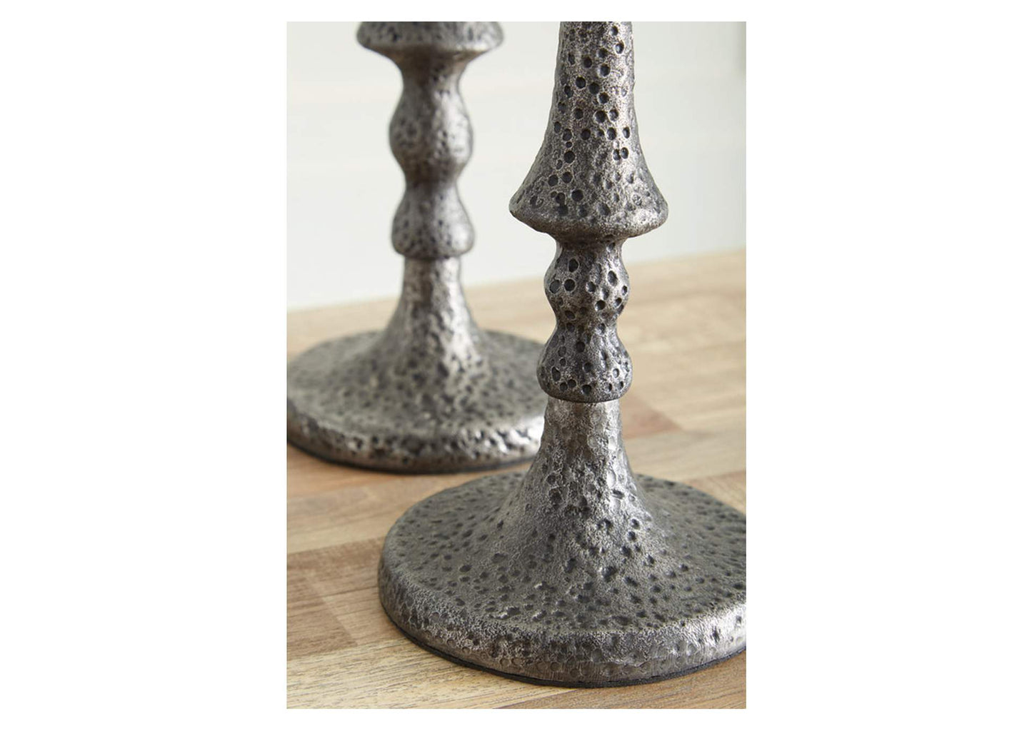 Eravell Candle Holder (Set of 3)