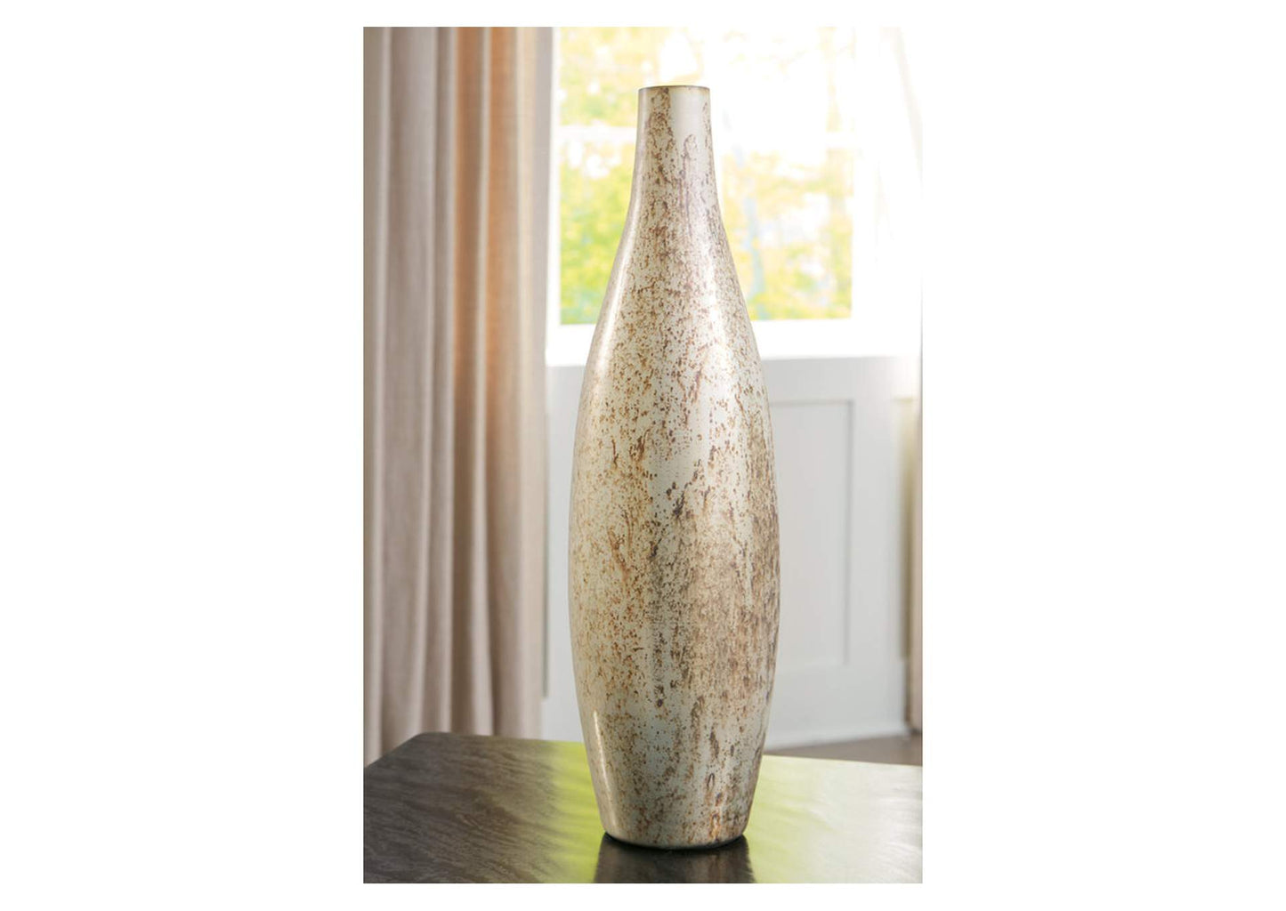 Plawite Vase