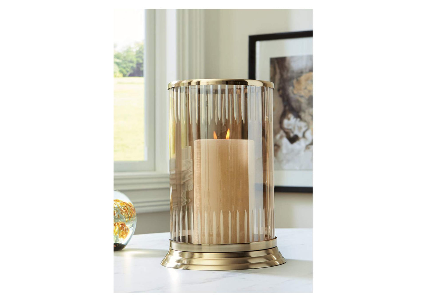 Aavinson Candle Holder