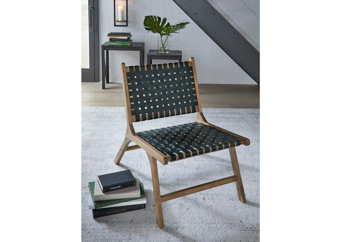 Fayme Accent Chair