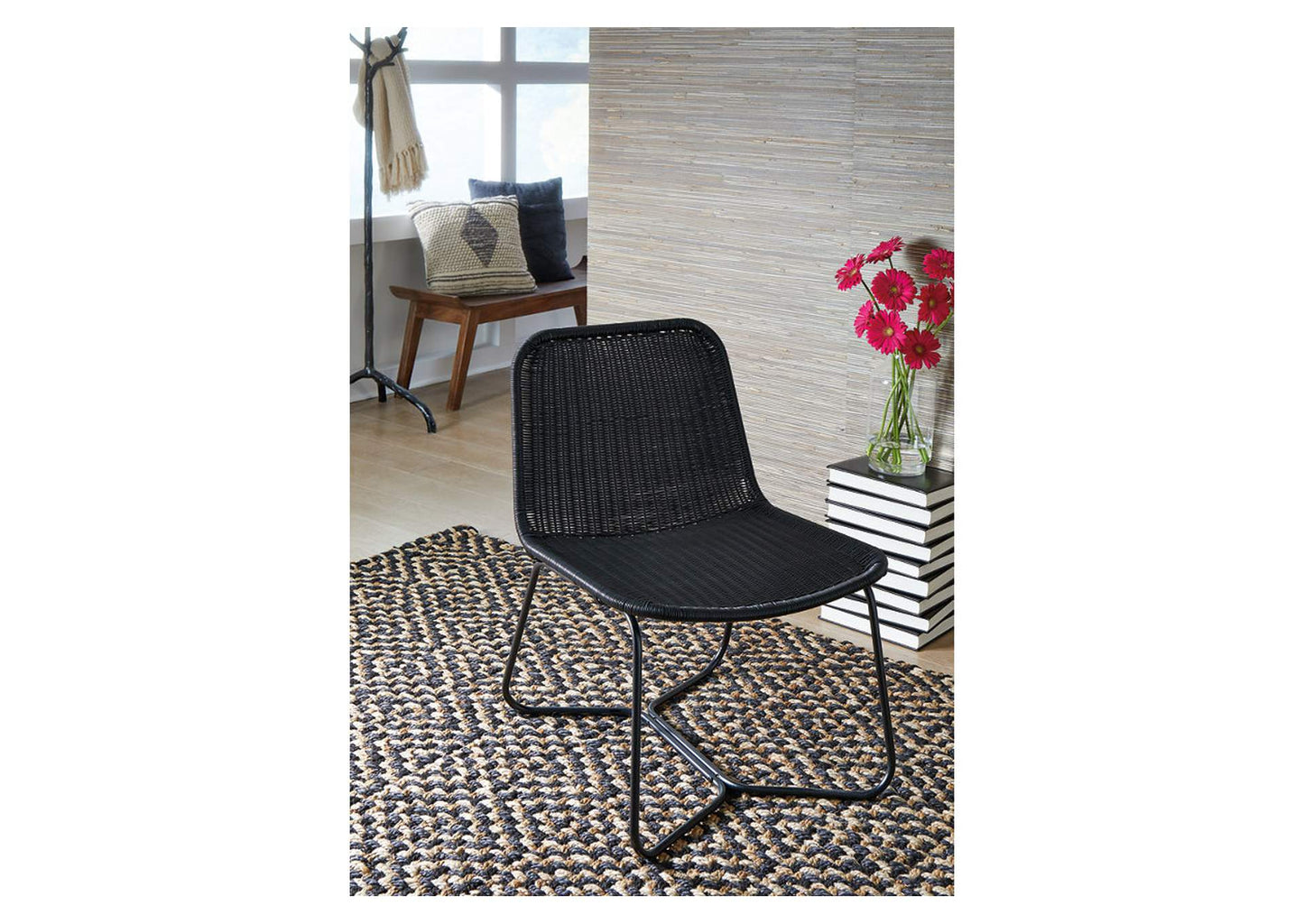 Daviston Accent Chair