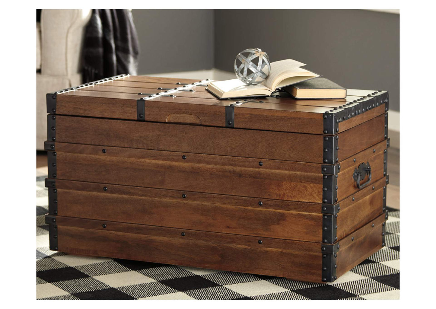 Kettleby Storage Trunk