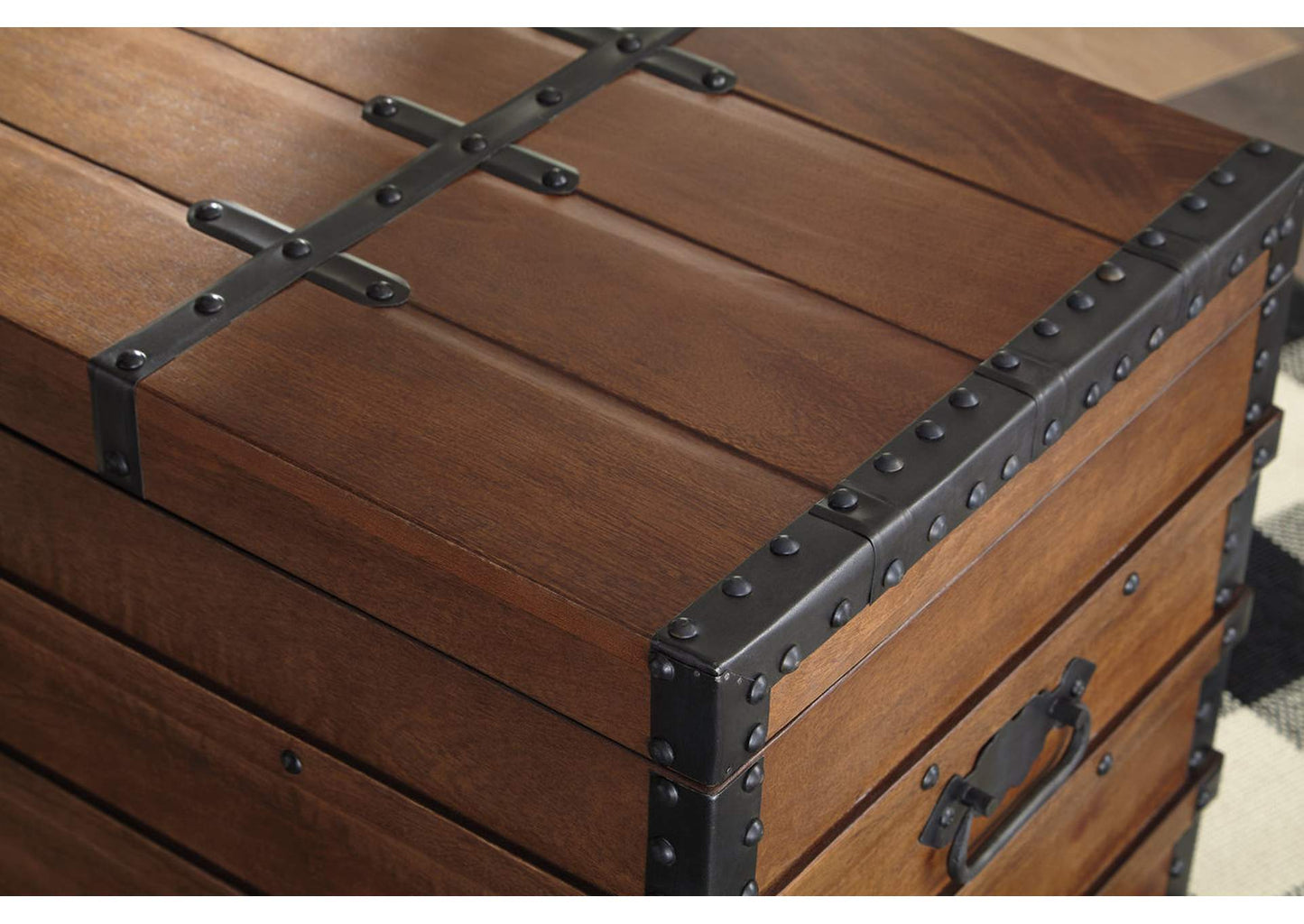 Kettleby Storage Trunk