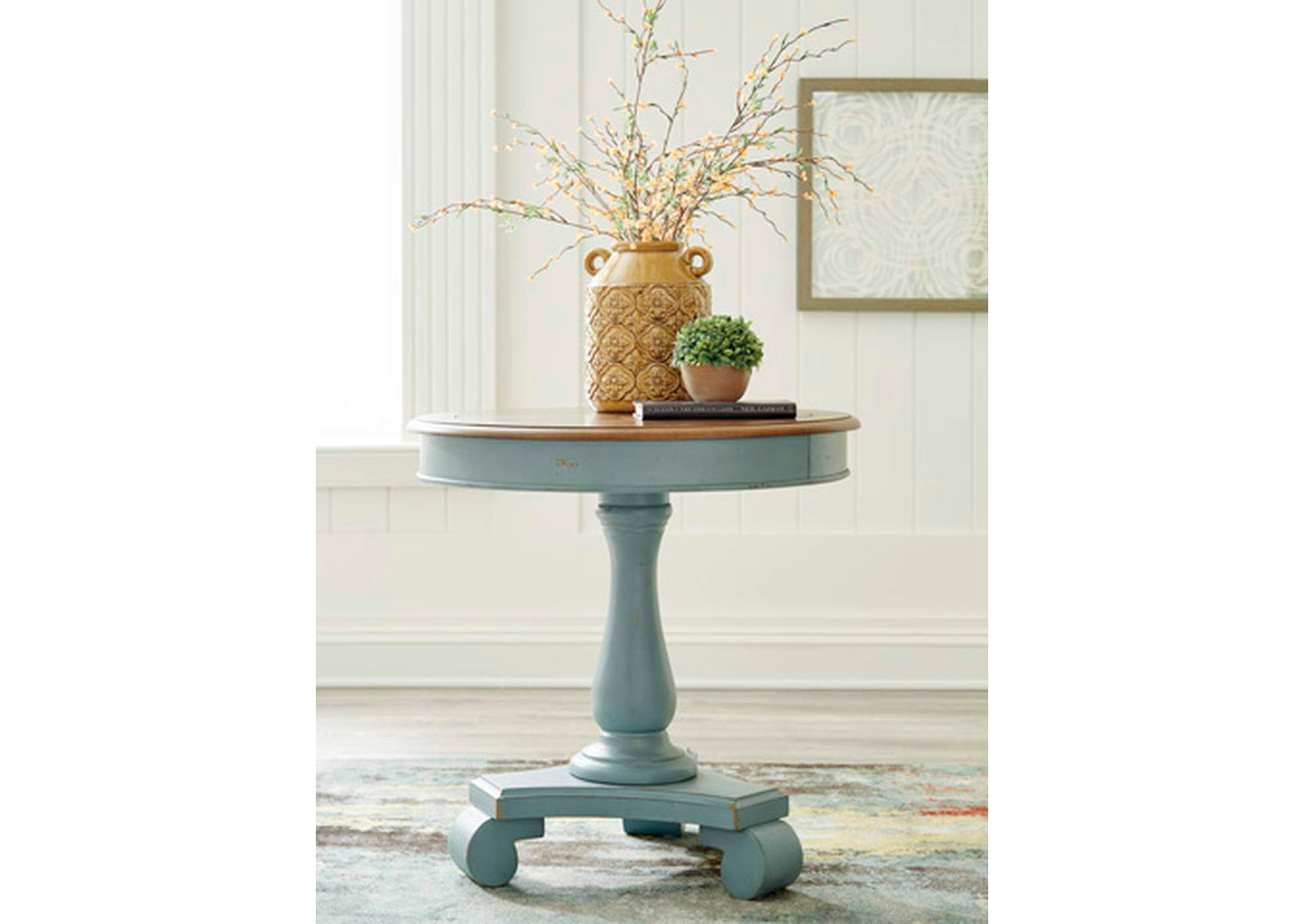 Mirimyn Accent Table