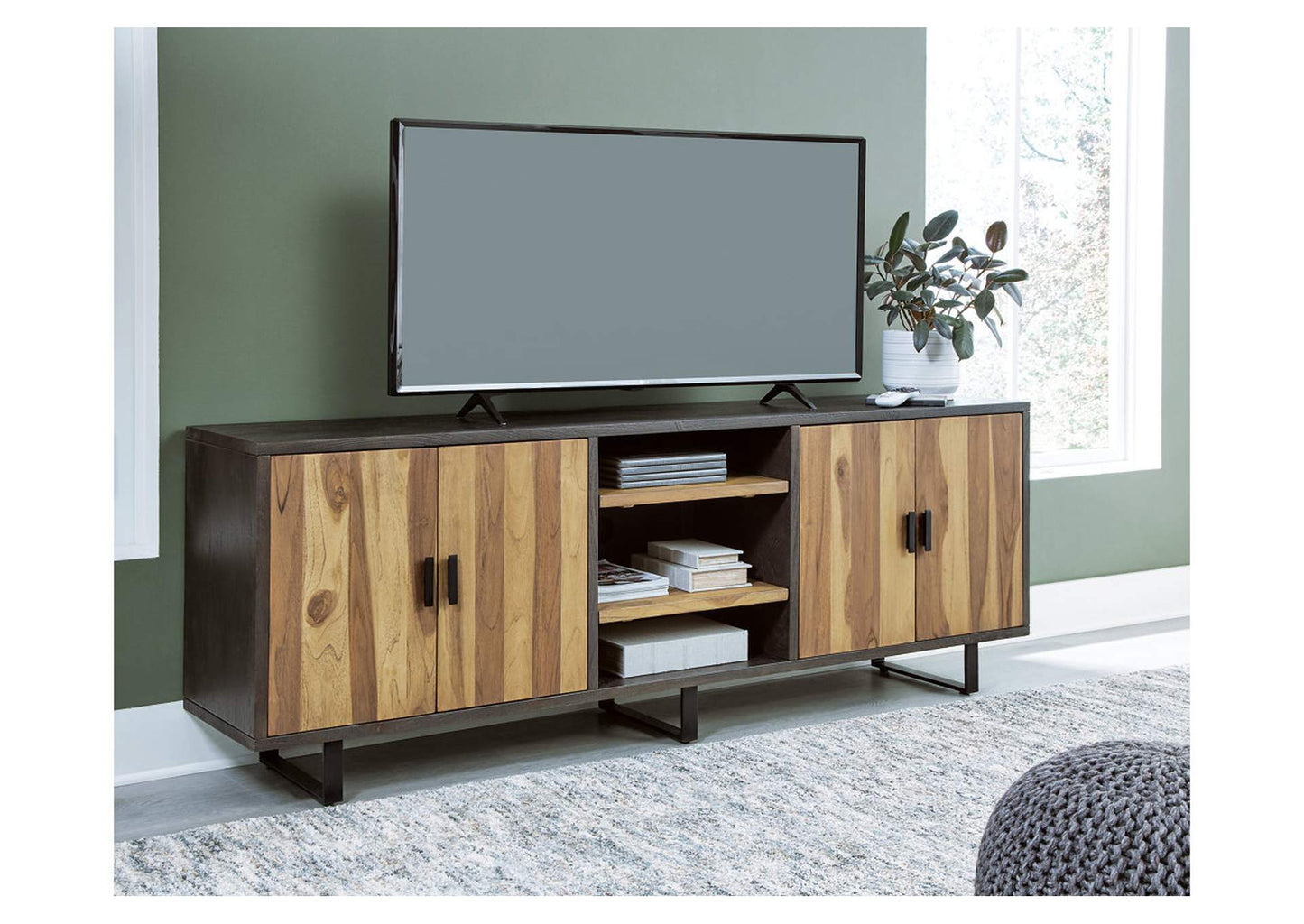 Bellwick Accent Cabinet