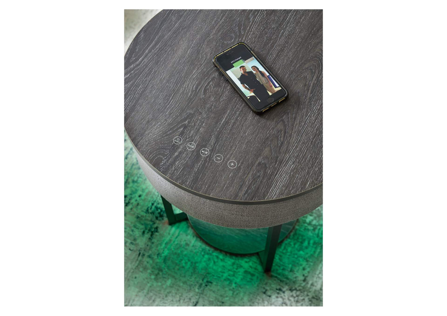 Sethlen Accent Table with Speaker