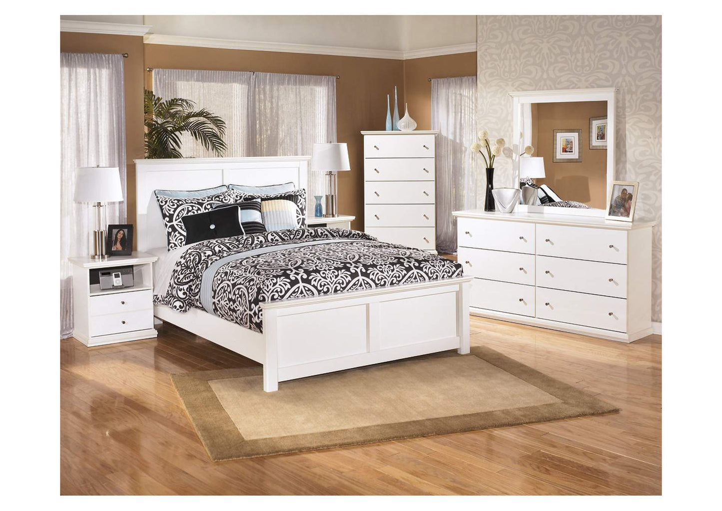 Bostwick Shoals Chest of Drawers