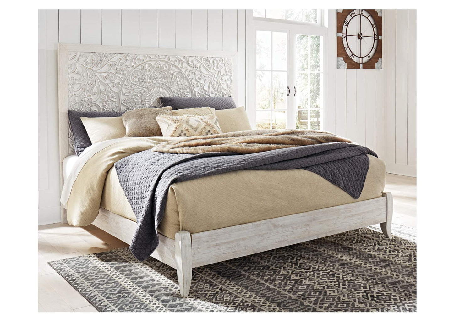 Paxberry King Panel Bed