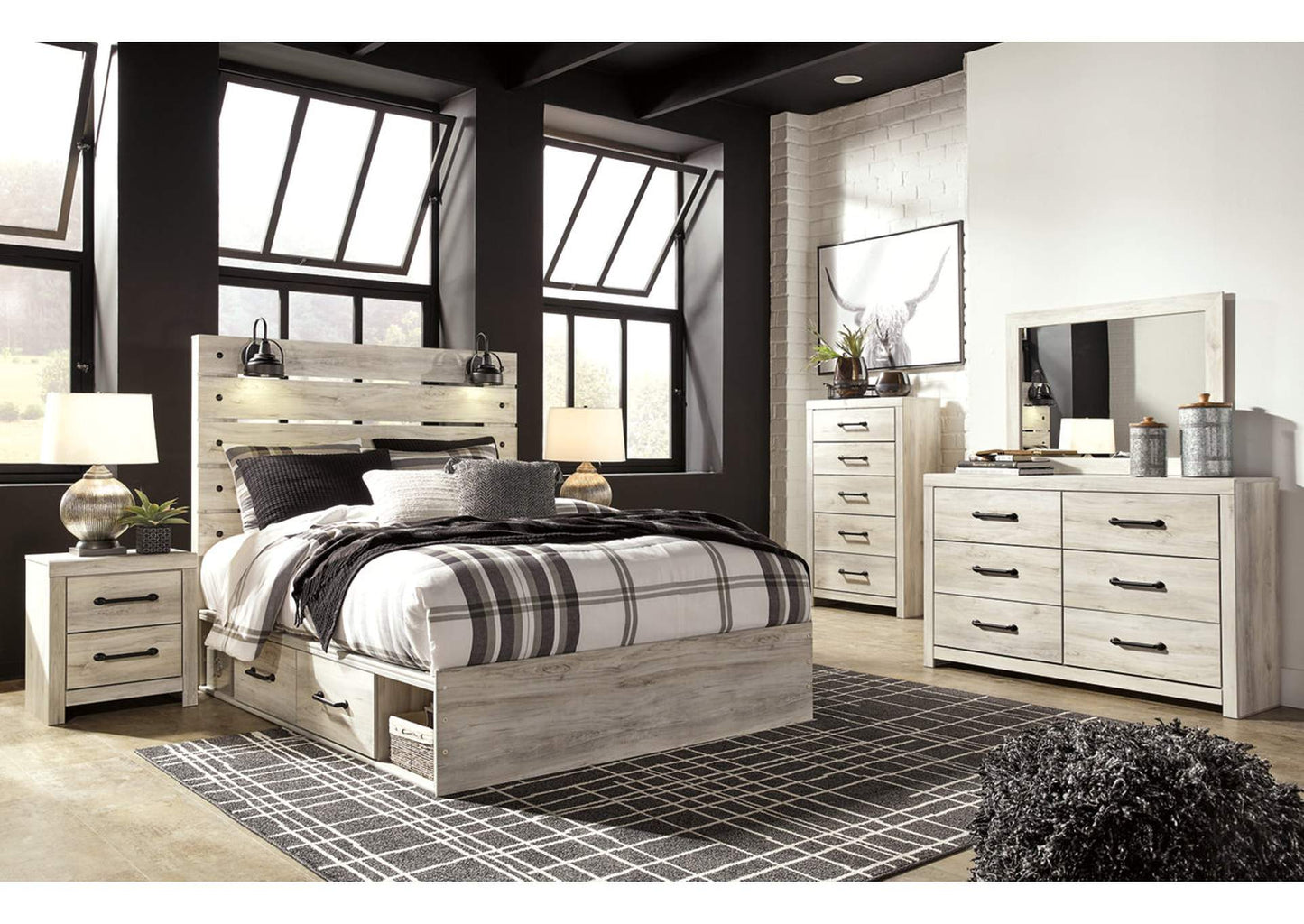 Cambeck Queen Panel Bed with 4 Storage Drawers