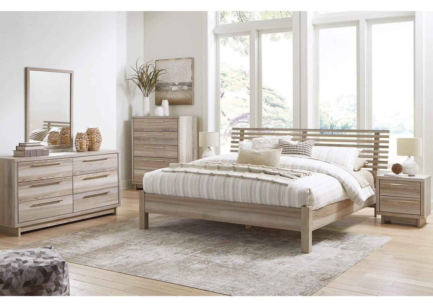 Hasbrick King Slat Panel Bed