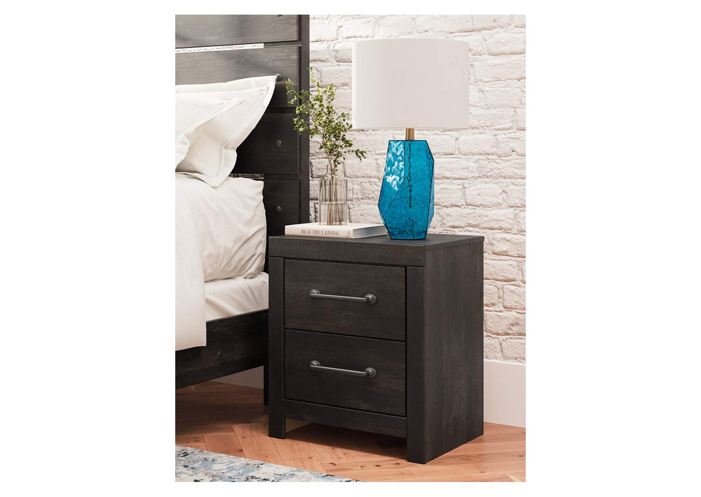 Hollivern Nightstand