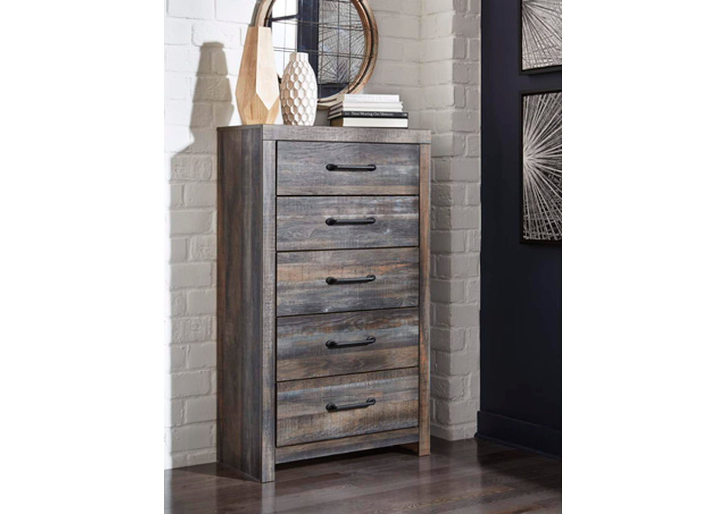 Drystan Chest of Drawers