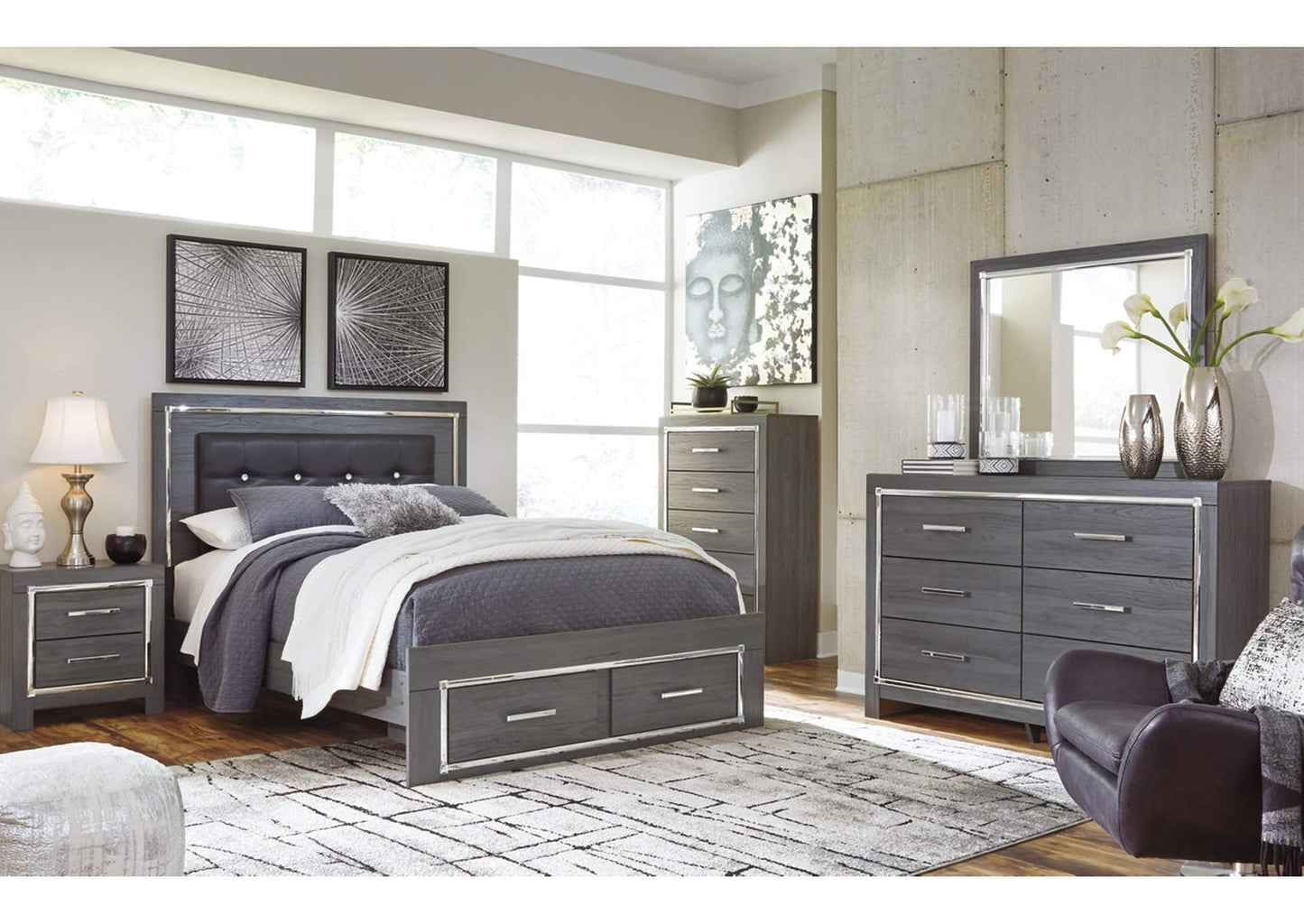 Lodanna Queen Panel Bed with 2 Storage Drawers