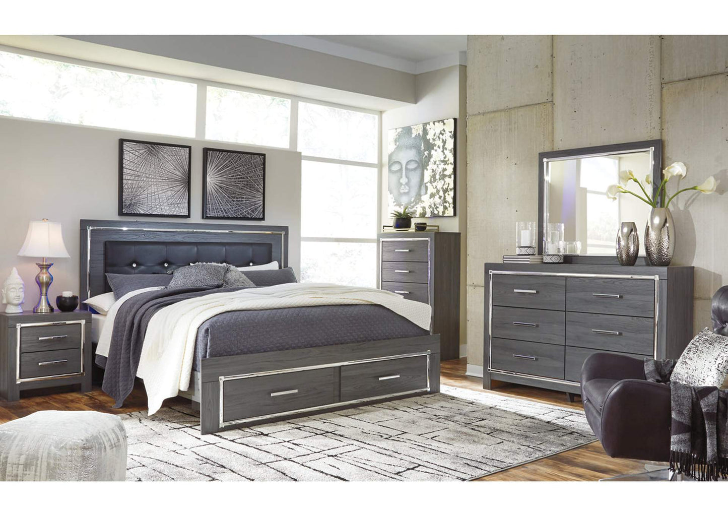 Lodanna King Panel Bed with 2 Storage Drawers