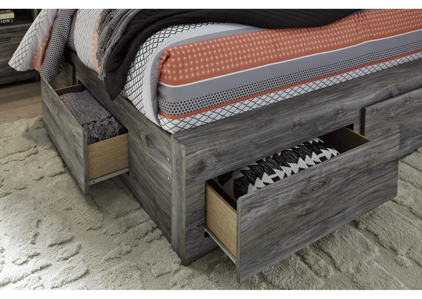 Baystorm Queen Panel Bed with 4 Storage Drawers