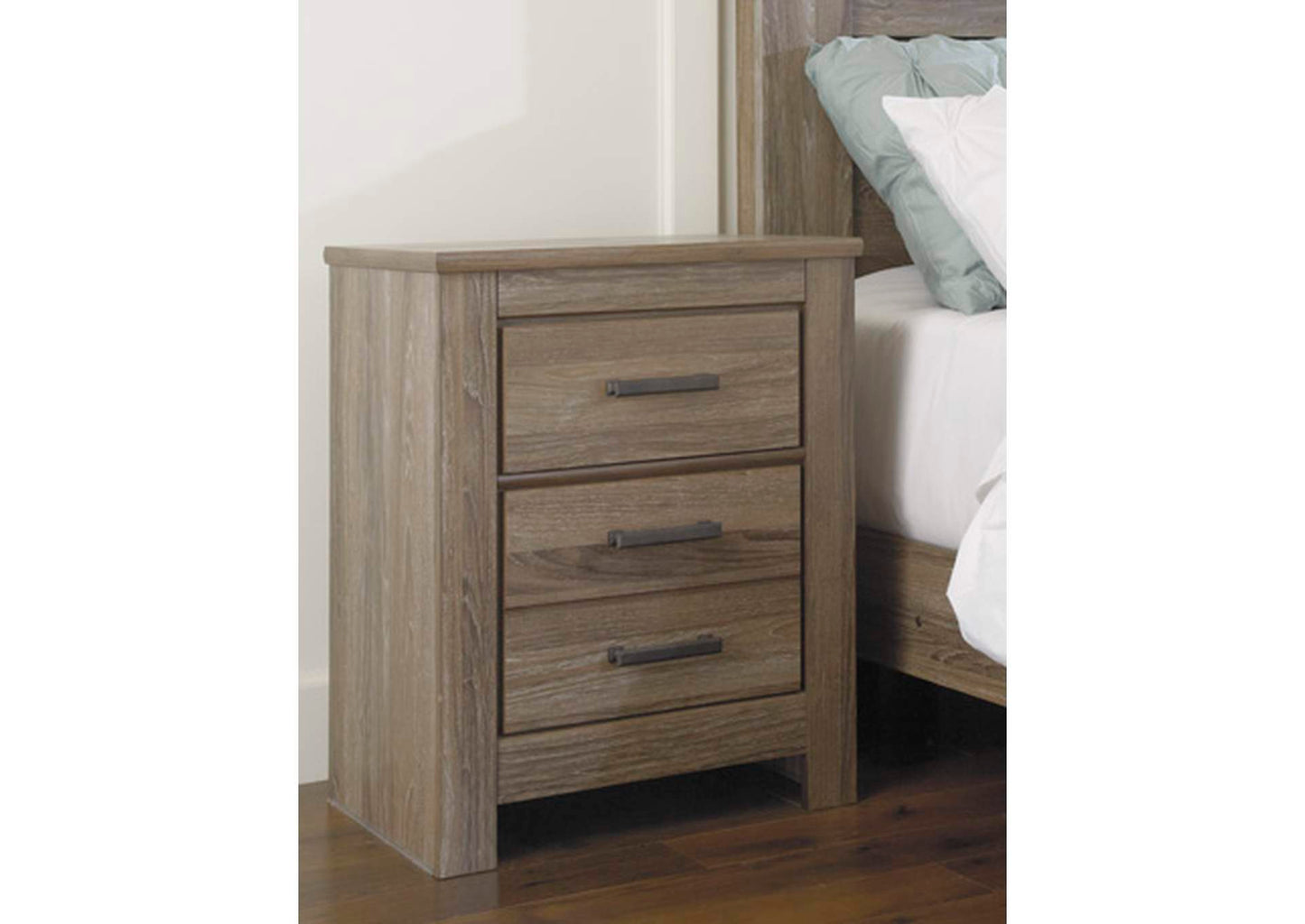 Zelen Nightstand