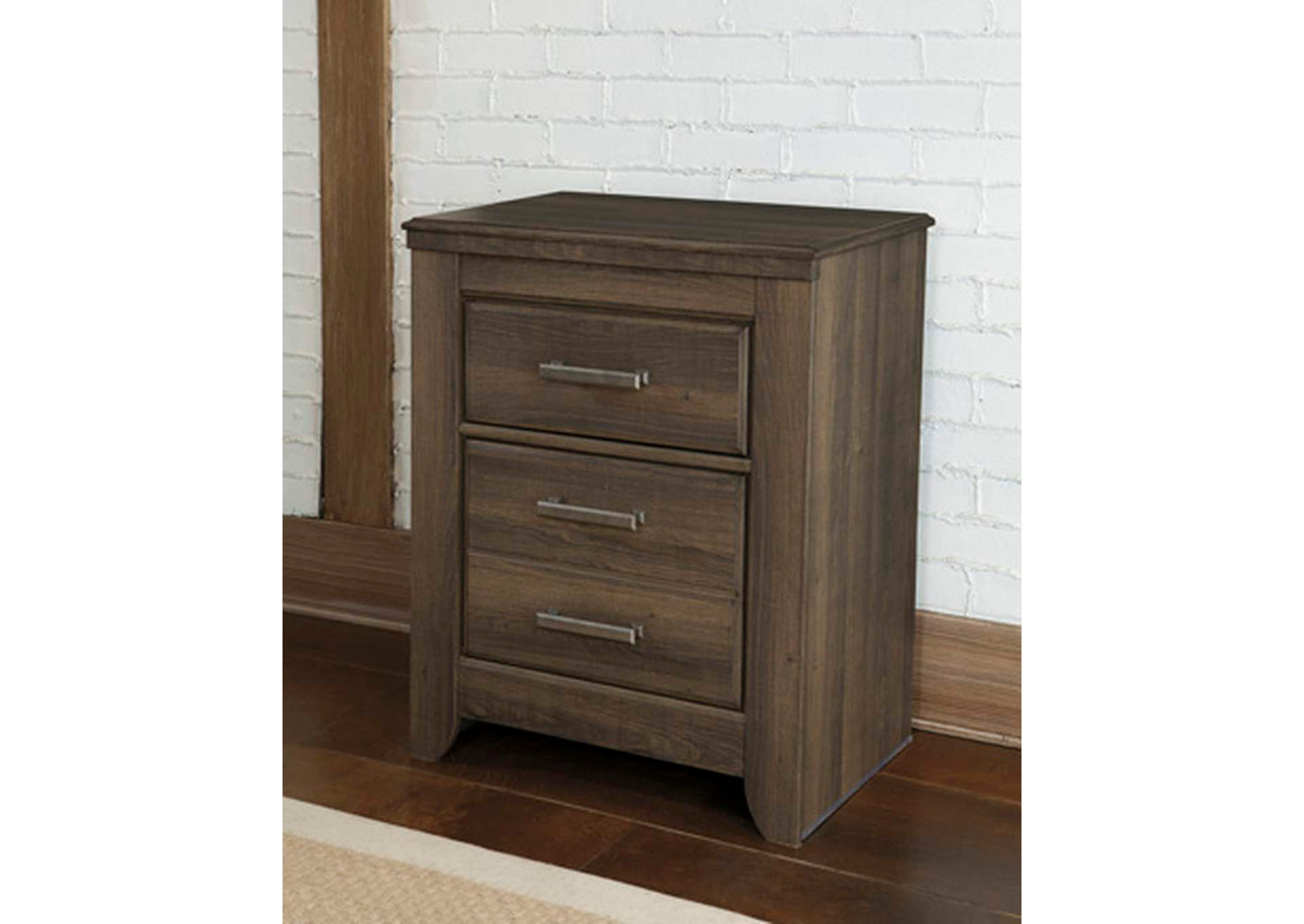 Juararo Nightstand