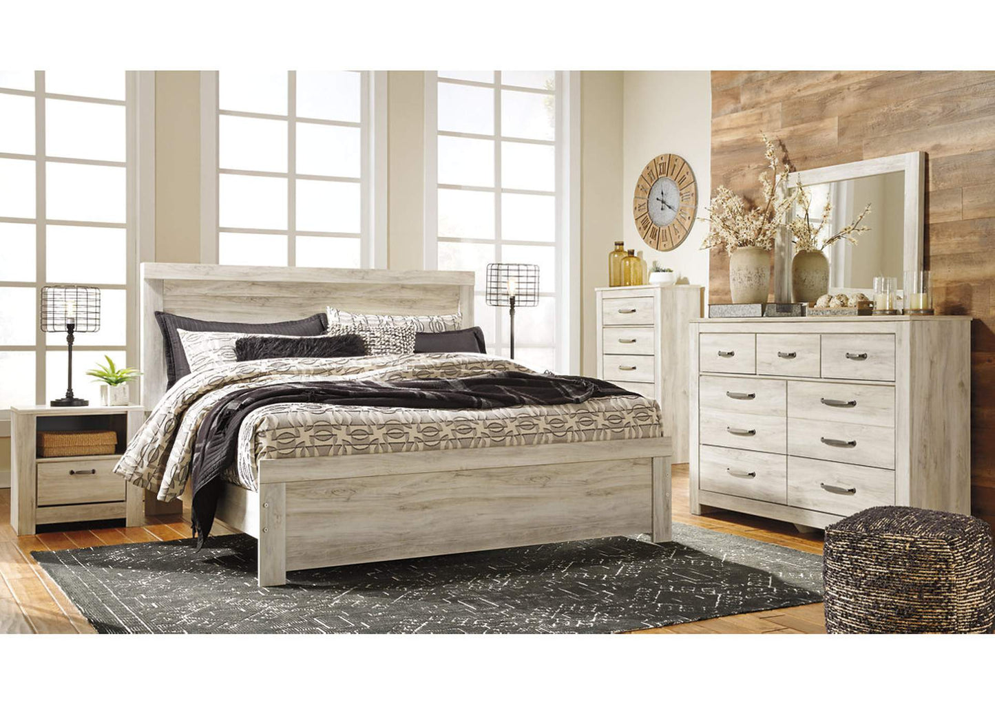 Bellaby King Panel Bed