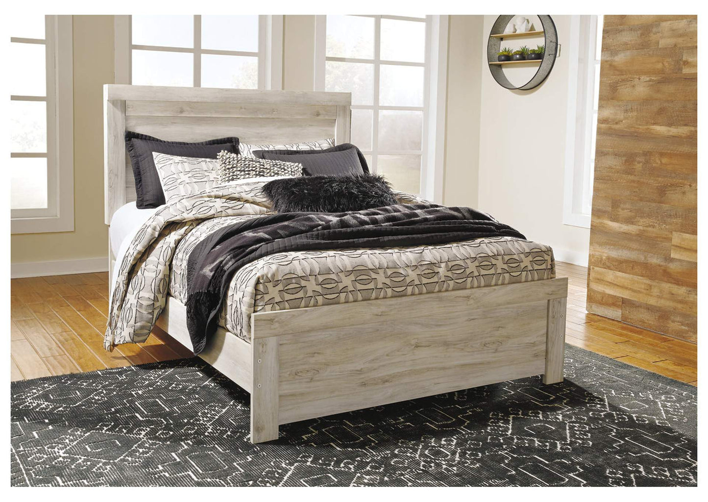 Bellaby Queen Panel Bed