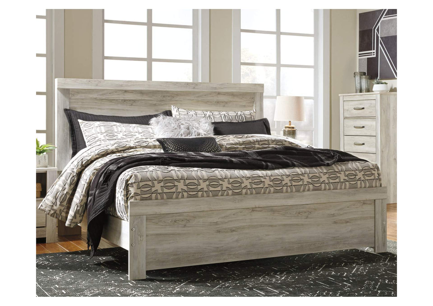 Bellaby King Panel Bed