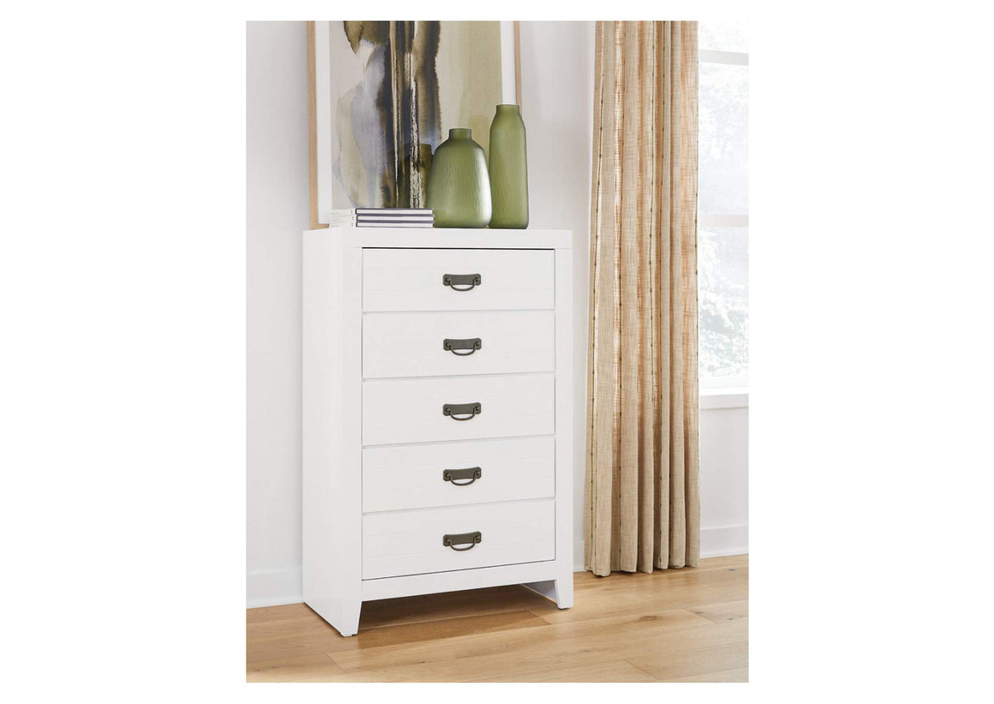 Binterglen Chest of Drawers