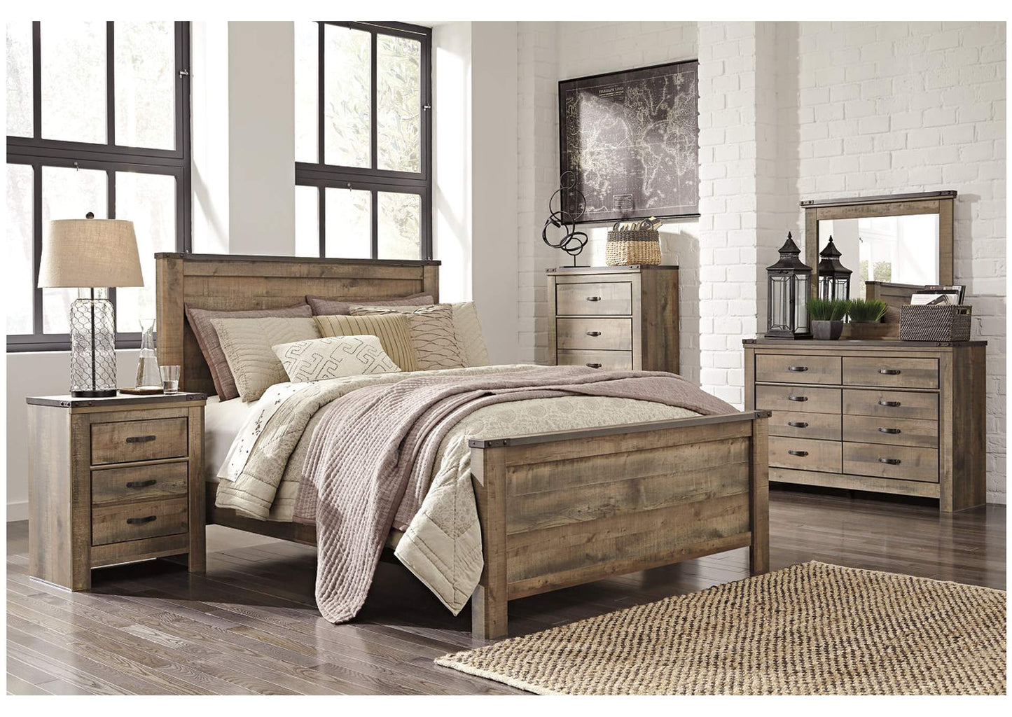 Trinell Queen Panel Bed