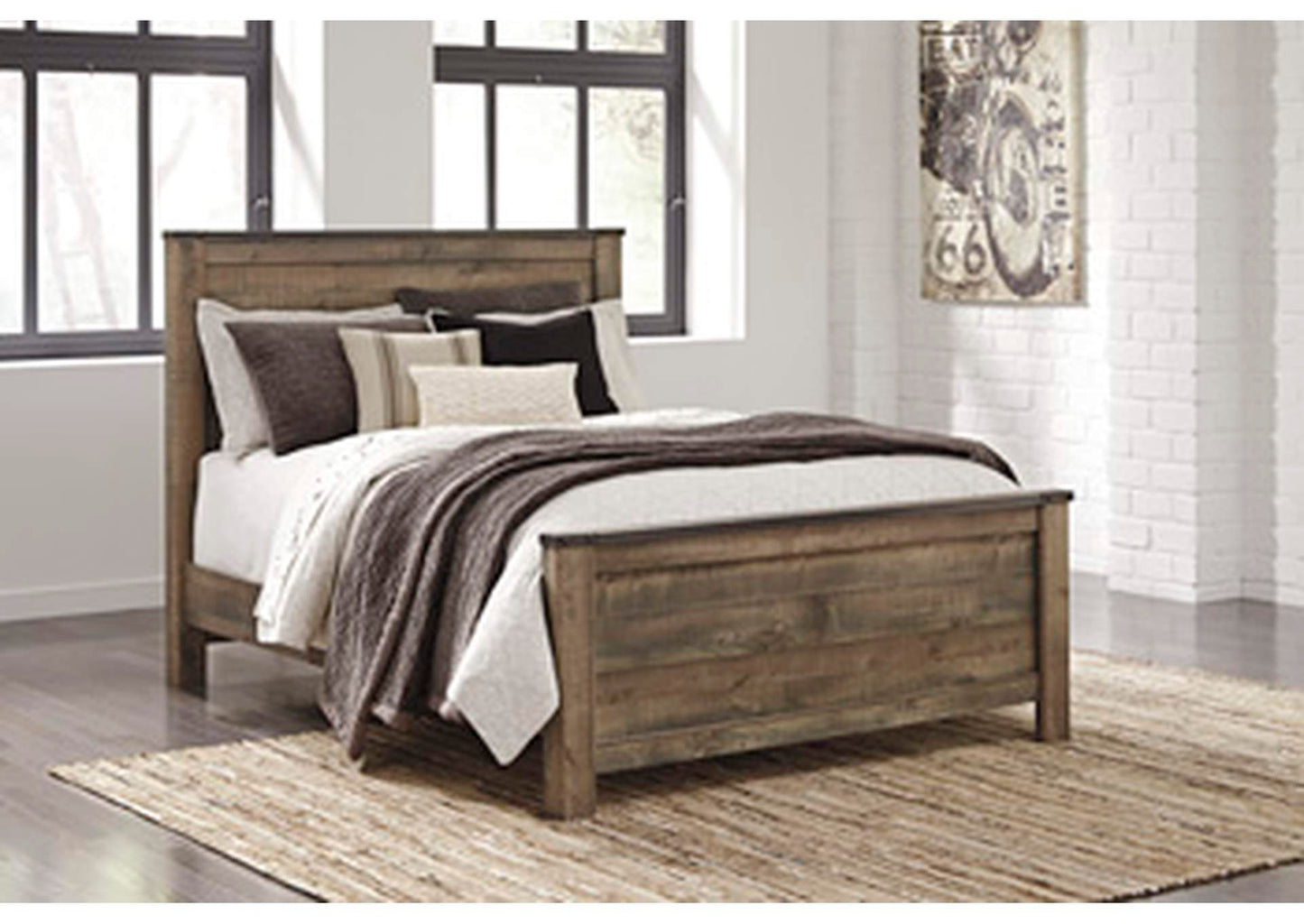 Trinell Queen Panel Bed