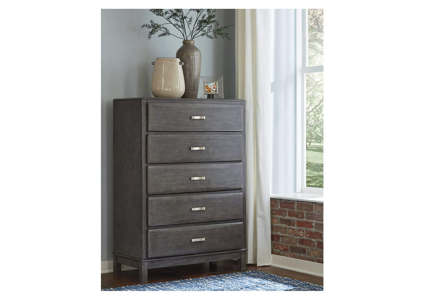 Caitbrook Chest of Drawers