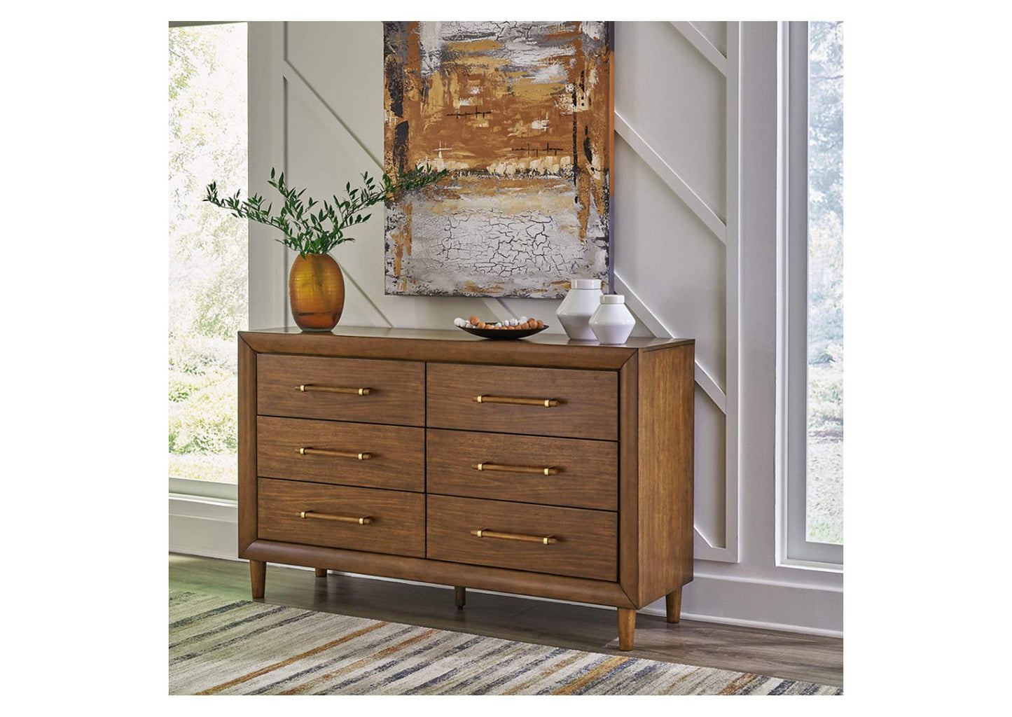 Lyncott Dresser