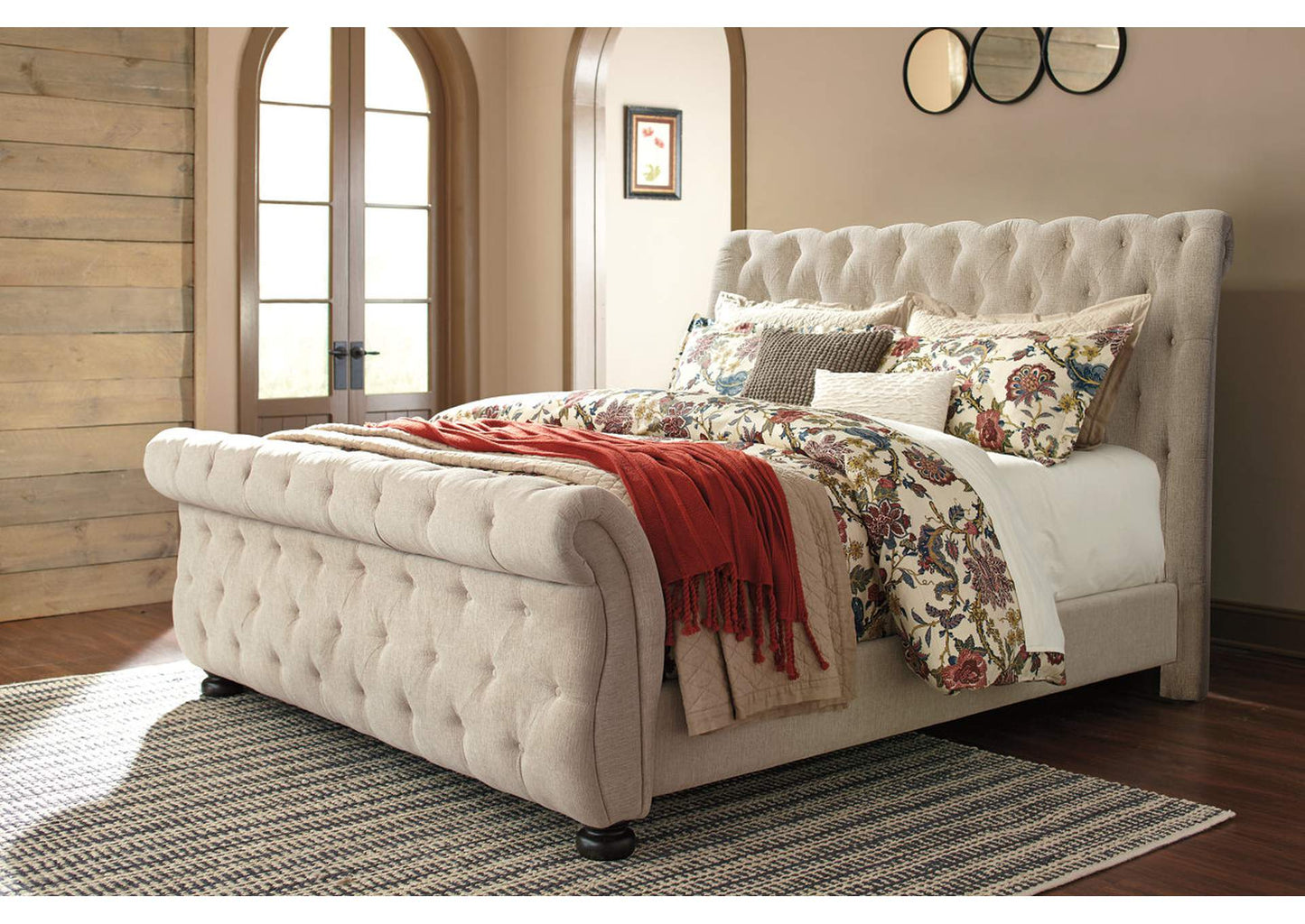 Willenburg California King Upholstered Sleigh Bed