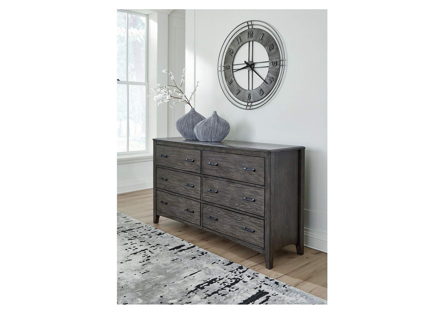 Montillan Dresser