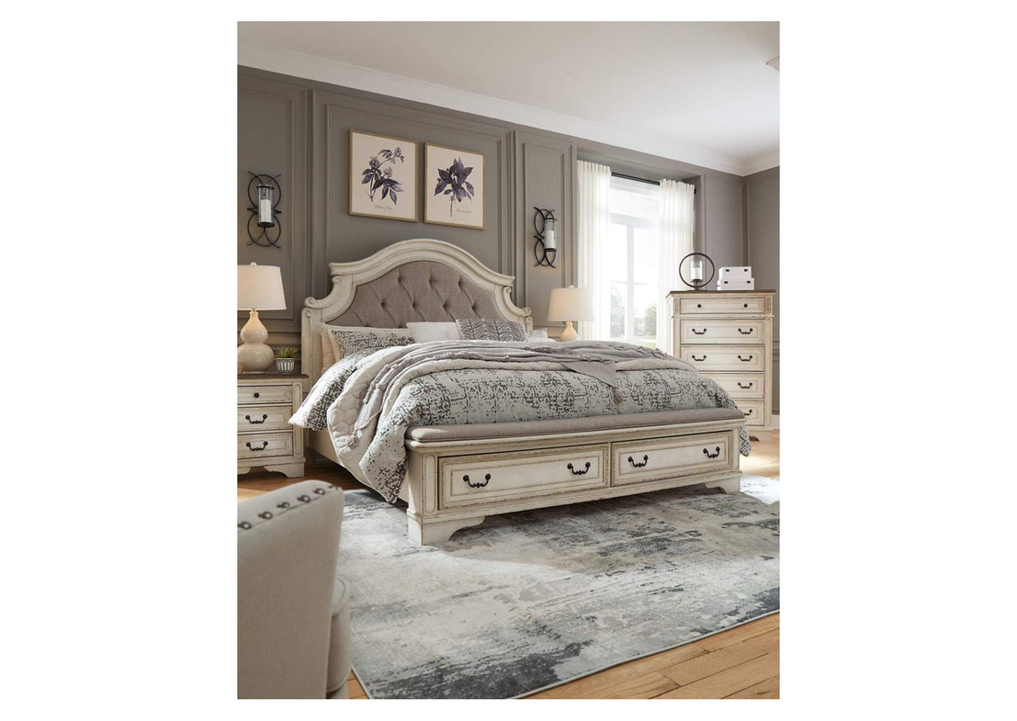 Realyn California King Upholstered Bed