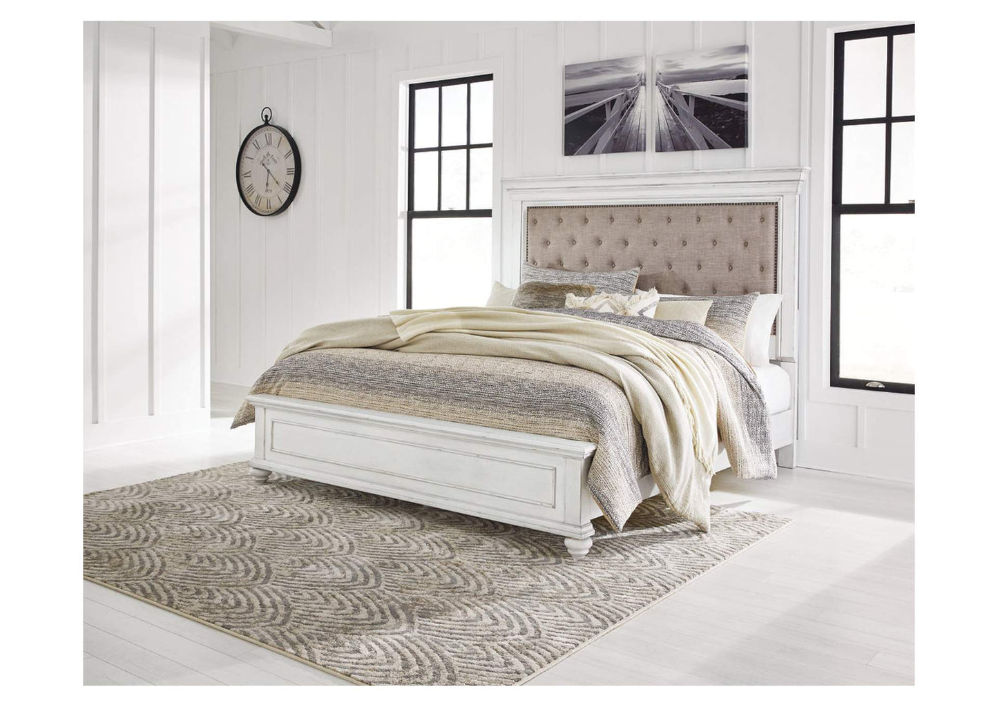 Kanwyn California King Panel Bed