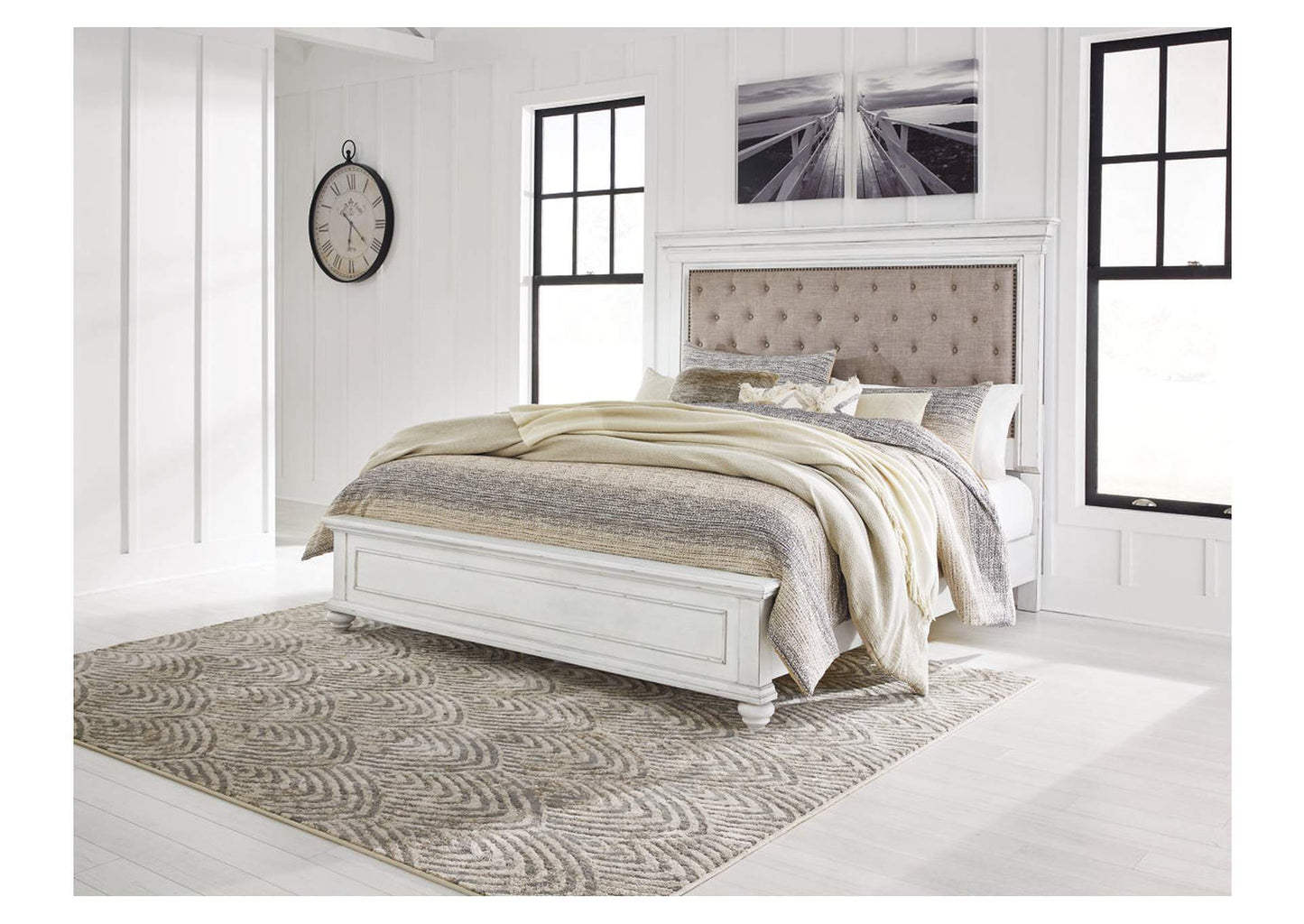 Kanwyn California King Panel Bed